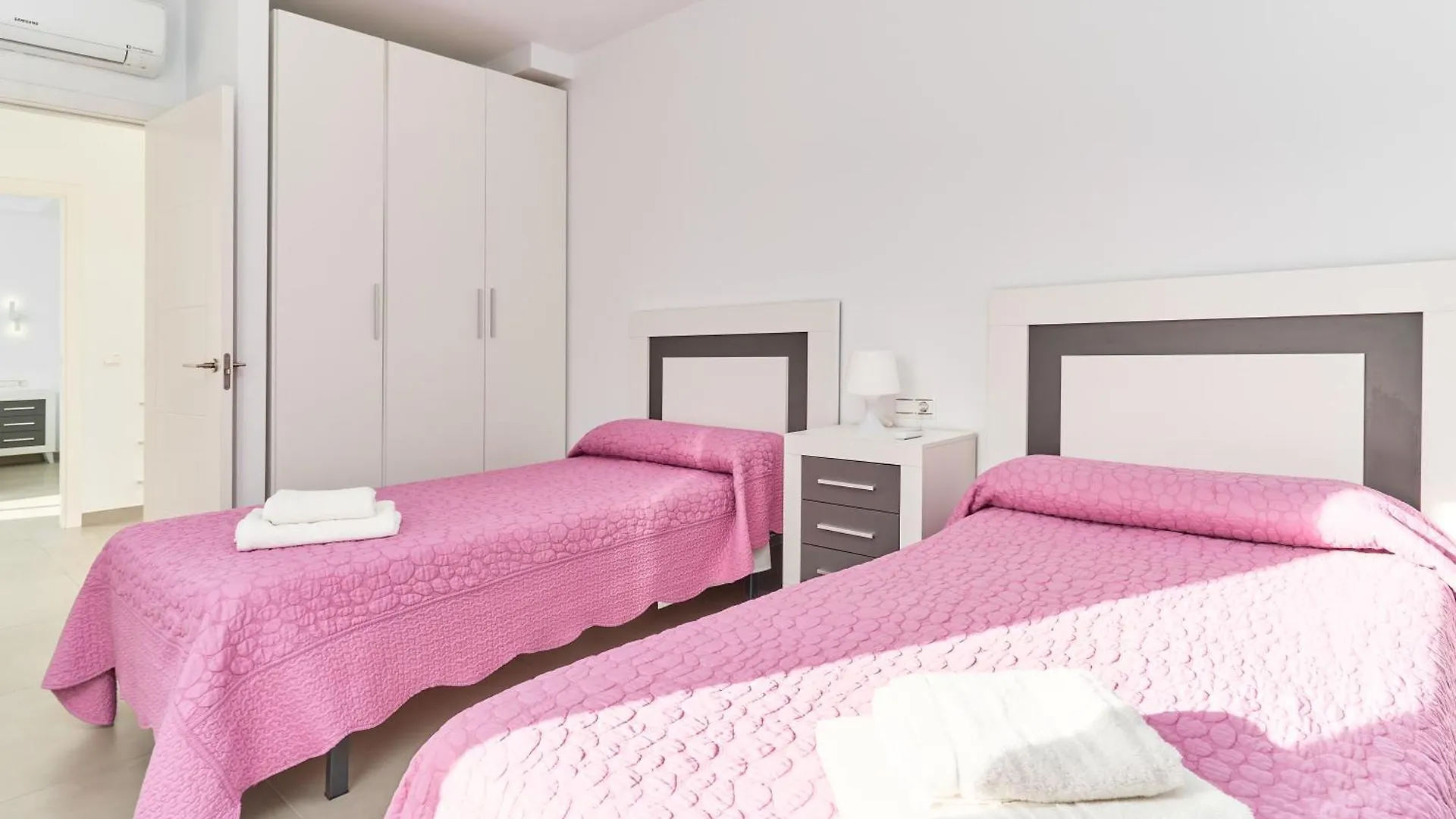 Villa Bahia Bonita Нерха 0*,  Испания
